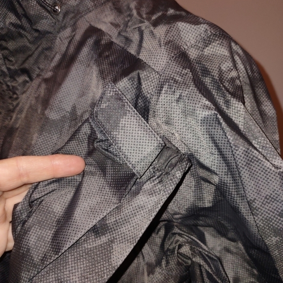 EDDIE Bauer technical rain jacket - Picture 4 of 8